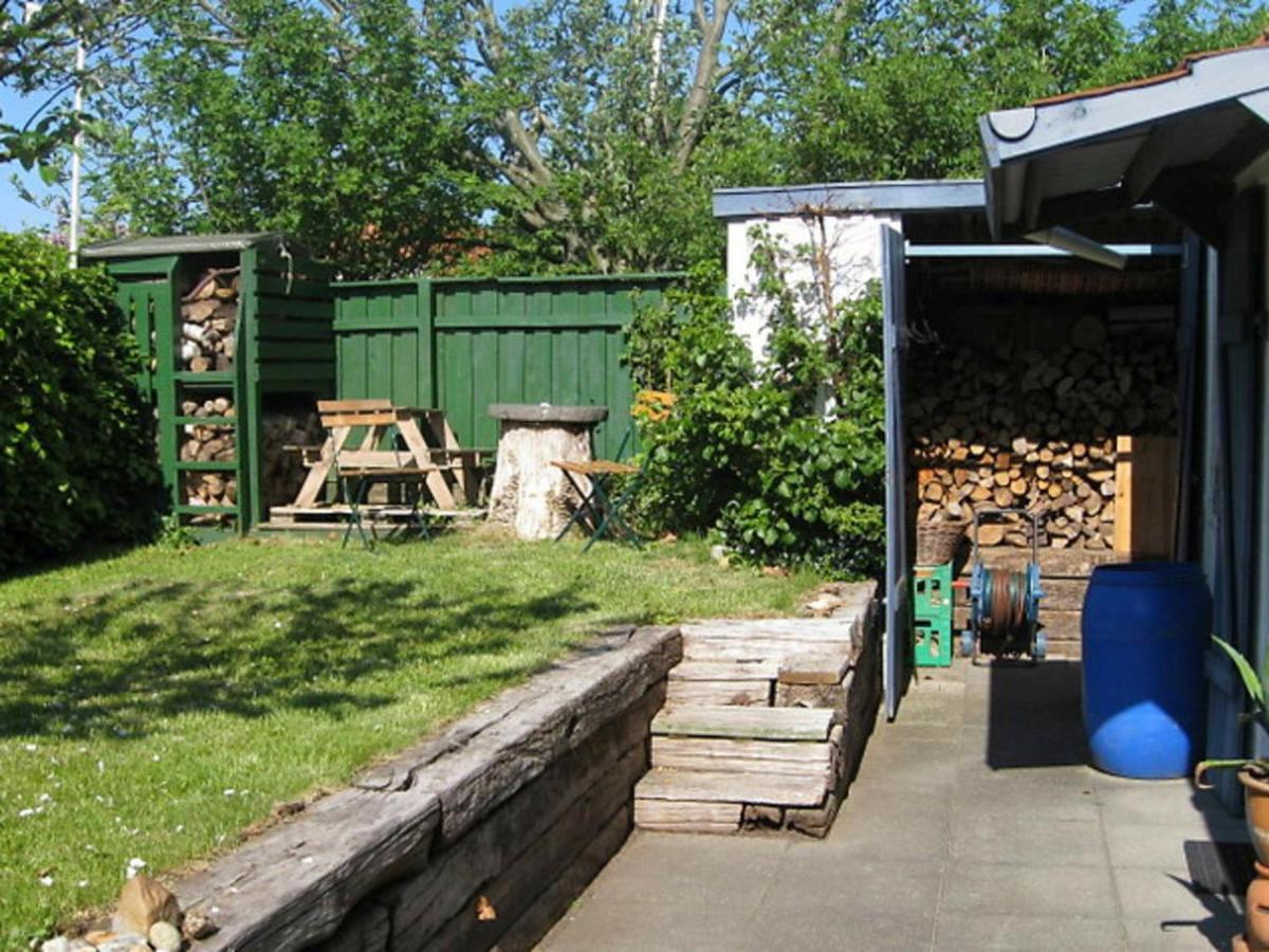 4 Person Holiday Home In Bramming 外观 照片