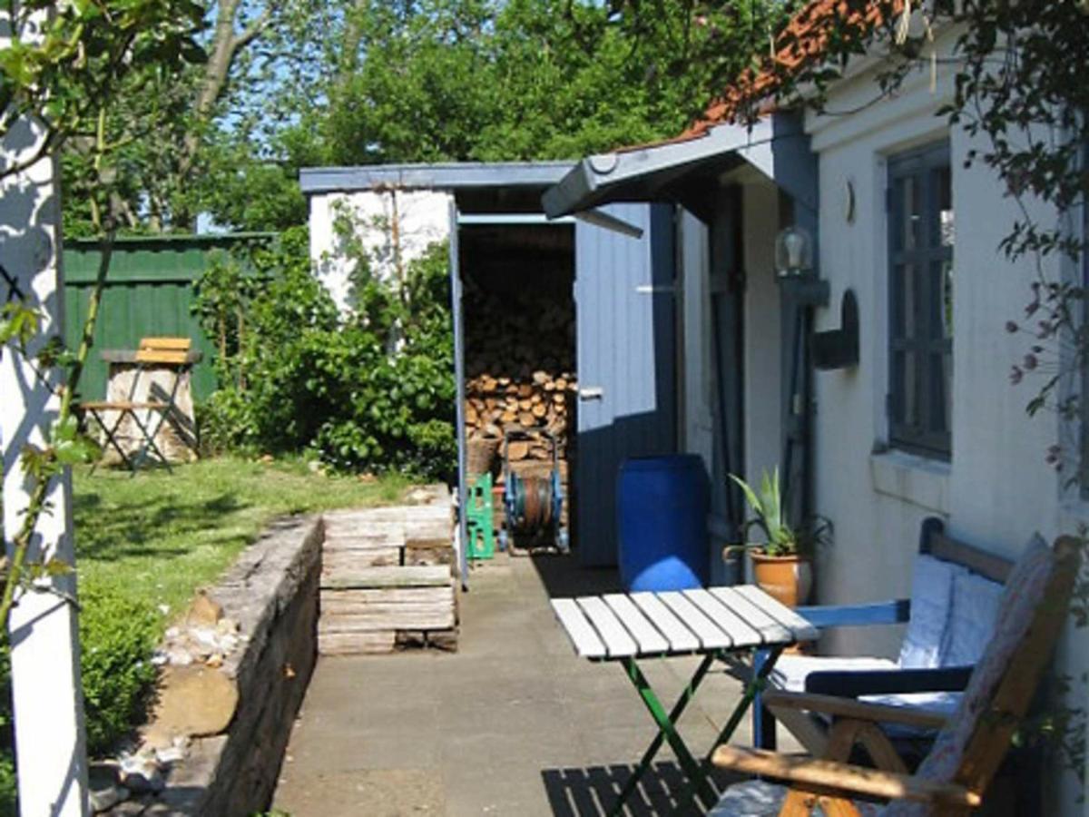 4 Person Holiday Home In Bramming 外观 照片