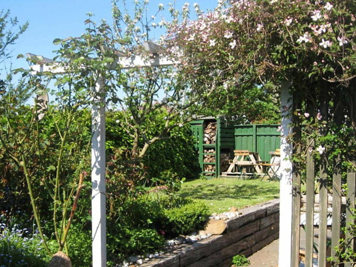 4 Person Holiday Home In Bramming 外观 照片